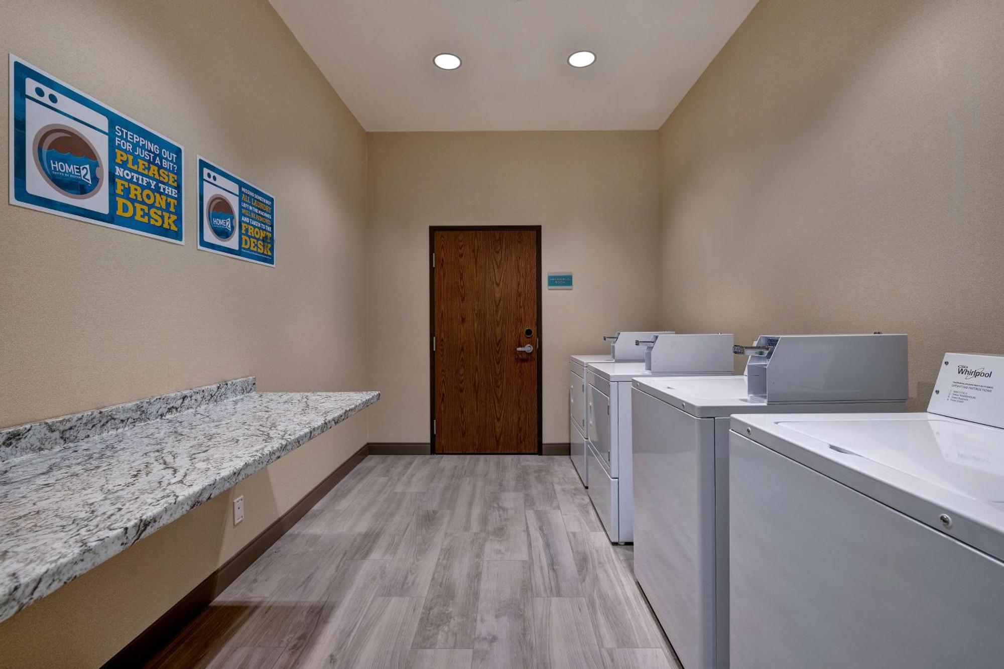 Home2 Suites By Hilton Barstow, Ca Eksteriør billede